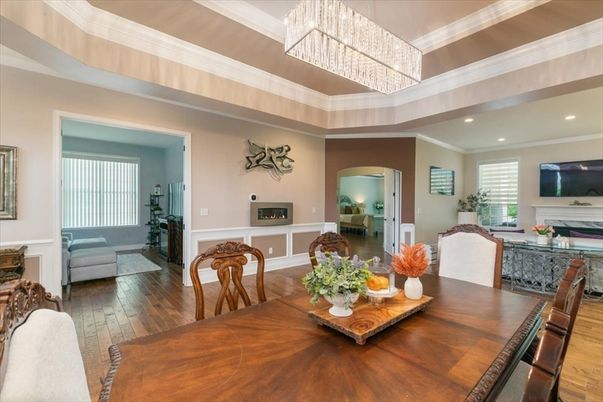 Chandelier, Dining room, Fireplace, Interior, Recessed Lighting, Wood Texture Flooring