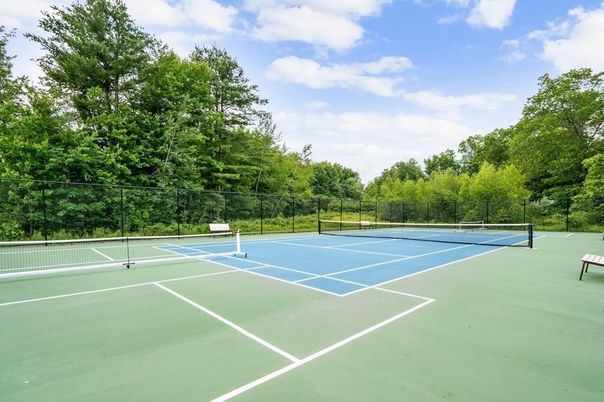 Exterior, Tennis Courts