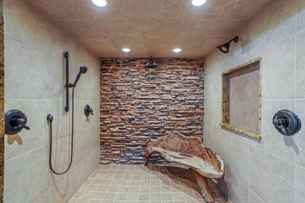 Bathroom, Interior, Recessed Lighting, Stone Walls