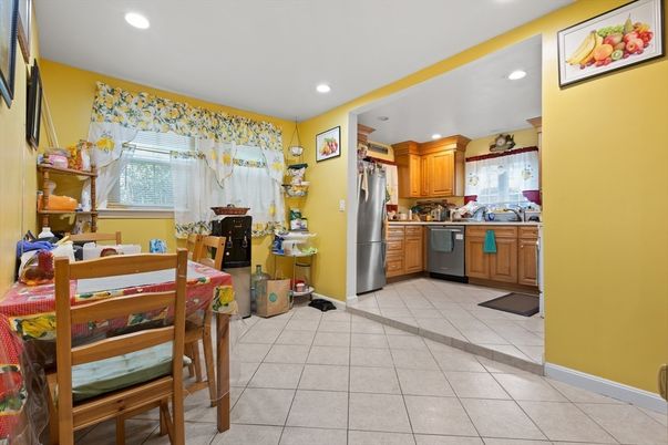 Dining room, Interior, Kitchen, Recessed Lighting