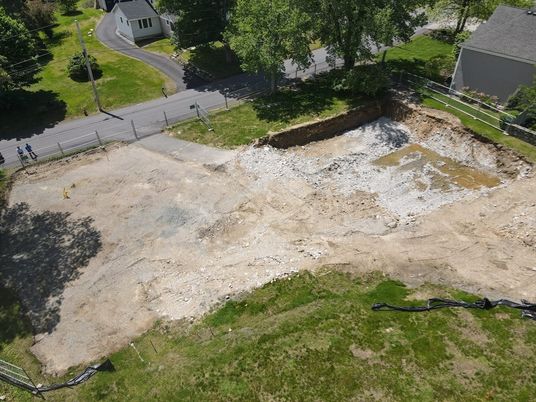 Exterior, Drone