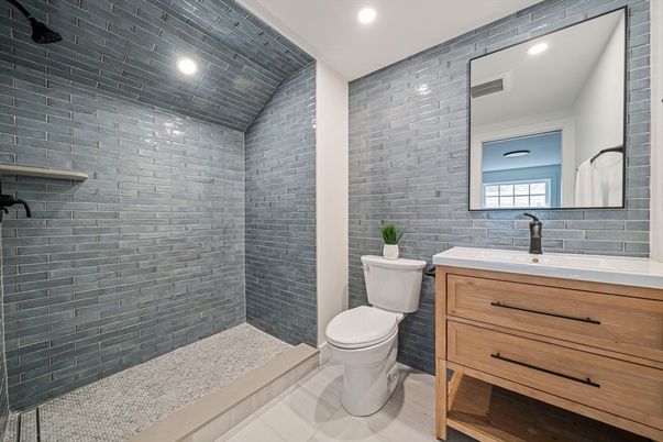 Bathroom, Interior, Recessed Lighting, Stone Walls