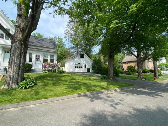 Detached Garage, Exterior
