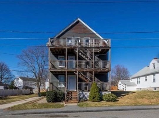 Exterior, Facade, None