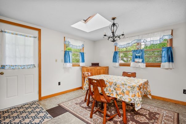 Chandelier, Dining room, Interior