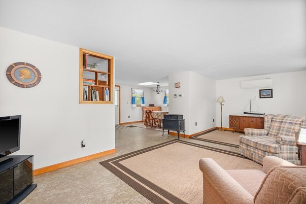 Dining room, Interior