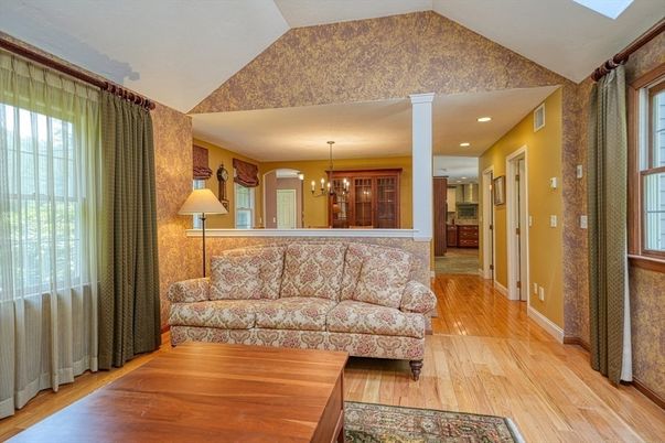 Chandelier, Interior, Living room, Recessed Lighting, Wood Texture Flooring