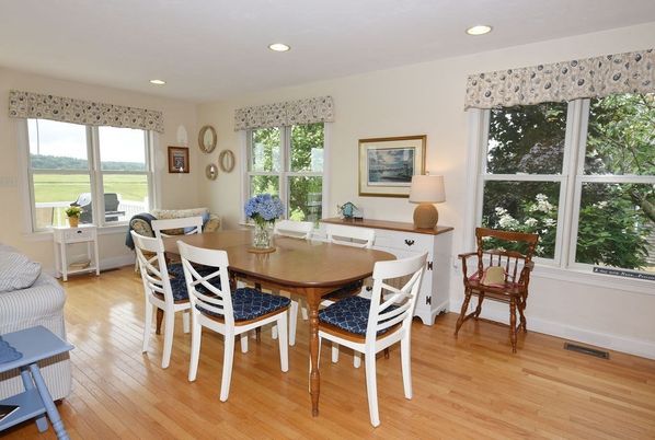 Dining room, Interior, Recessed Lighting, Wood Texture Flooring