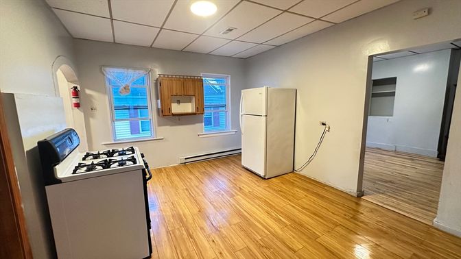 Interior, Kitchen, Recessed Lighting, Wood Texture Flooring