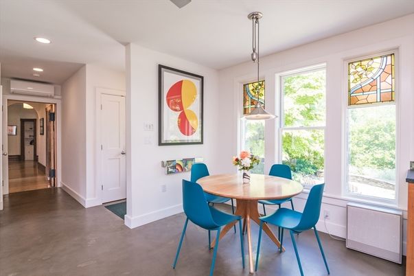 Dining room, Interior, Pendant Lights, Recessed Lighting
