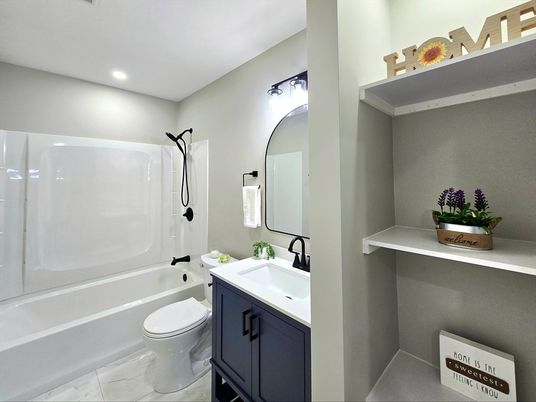 Bathroom, Interior, Marble, Recessed Lighting