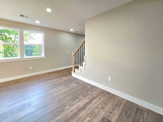 Empty room, Interior, Recessed Lighting, Wood Texture Flooring