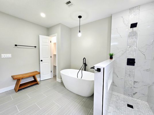 Bathroom, Free Standing Baths, Interior, Marble Walls, Pendant Lights, Recessed Lighting