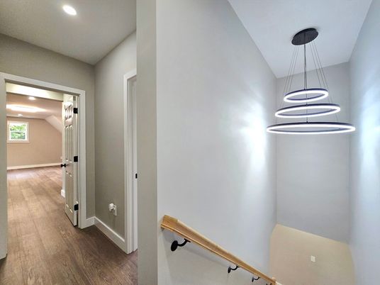 Interior, Pendant Lights, Recessed Lighting, Wood Texture Flooring