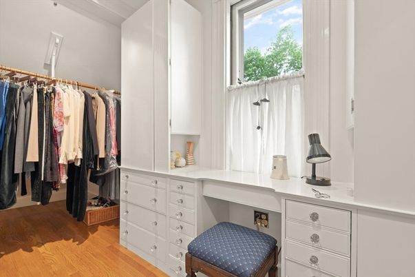 Interior, Walk-in Closets, Wood Texture Flooring