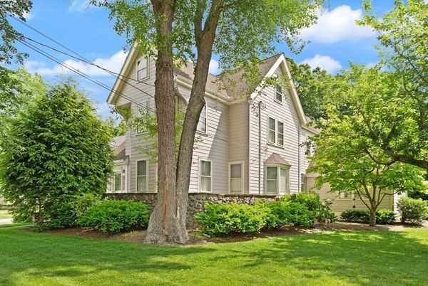 Backyard, Exterior, Facade, Queen Anne Victorian