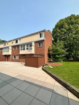 Backyard, Exterior, Hot Tub