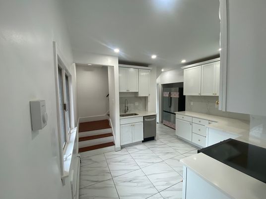 Interior, Kitchen, Marble, Recessed Lighting