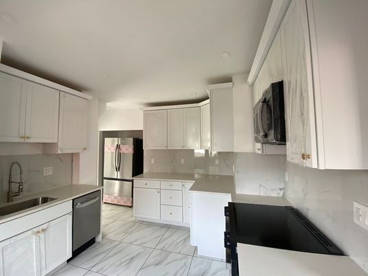Interior, Kitchen, Marble, Marble Walls, Recessed Lighting