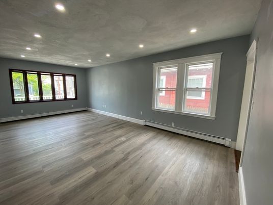 Empty room, Interior, Recessed Lighting, Wood Texture Flooring