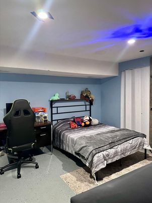 Bedroom, Interior, Recessed Lighting
