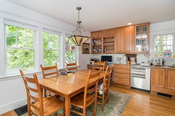 Dining room, Interior, Kitchen, Pendant Lights, Recessed Lighting, Wood Texture Flooring