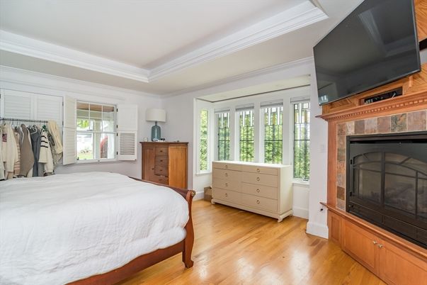 Bedroom, Fireplace, Interior, Wood Texture Flooring