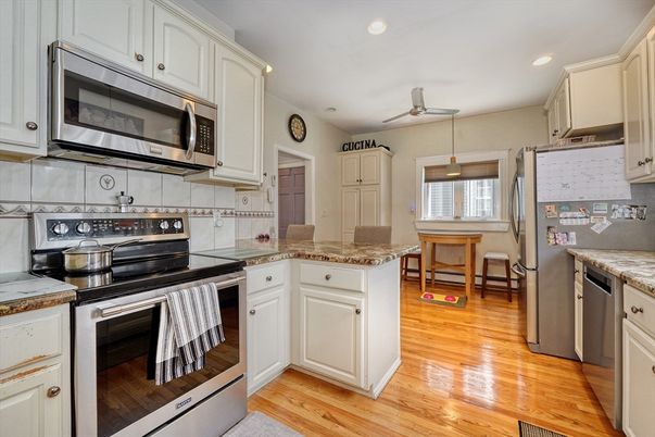 Interior, Kitchen, Recessed Lighting, Stainless Steel Appliances, Wood Texture Flooring