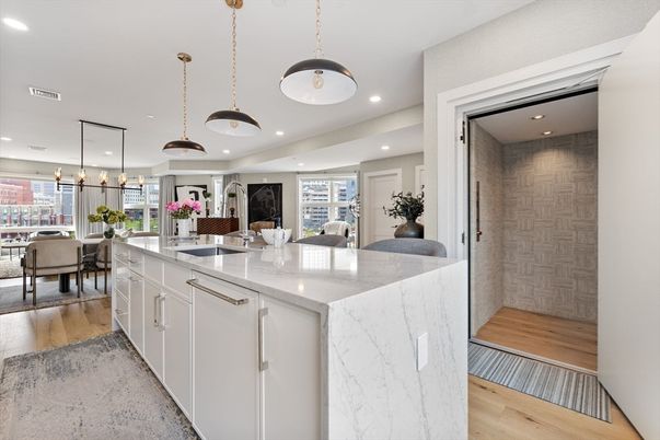 Dining room, Interior, Kitchen, Pendant Lights, Recessed Lighting, Wood Texture Flooring