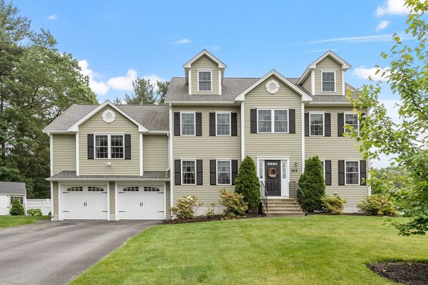 Attached, Exterior, Facade, Farmhouse