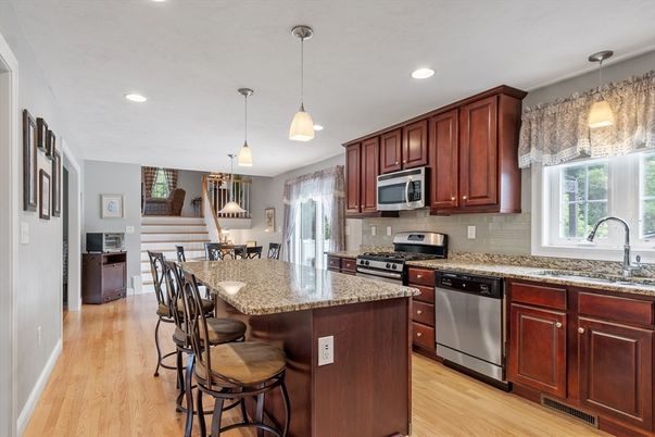 Dining room, Interior, Kitchen, Pendant Lights, Recessed Lighting, Stainless Steel Appliances, Wood Texture Flooring
