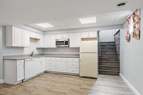 Interior, Kitchen, Stainless Steel Appliances, Wood Texture Flooring