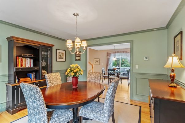 Chandelier, Dining room, Interior, Wood Texture Flooring