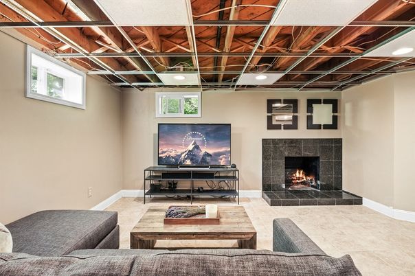 Fireplace, Interior, Living room, Recessed Lighting