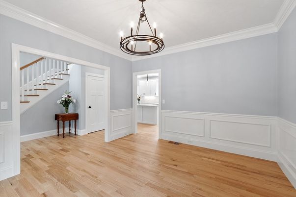 Empty room, Interior, Pendant Lights, Wood Texture Flooring