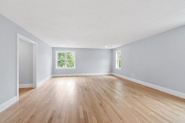 Empty room, Interior, Recessed Lighting, Wood Texture Flooring