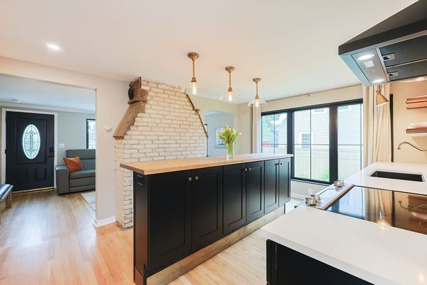 Interior, Kitchen, Pendant Lights, Recessed Lighting, Wood Texture Flooring