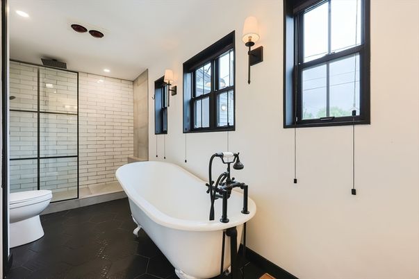 Bathroom, Free Standing Baths, Glass Shower, Interior, Recessed Lighting