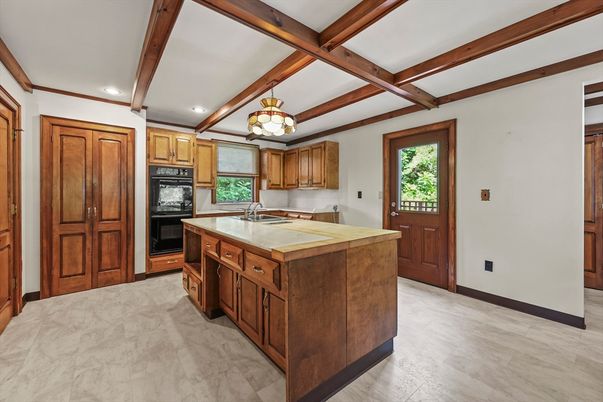 Chandelier, Interior, Kitchen, Recessed Lighting, Wooden Beams