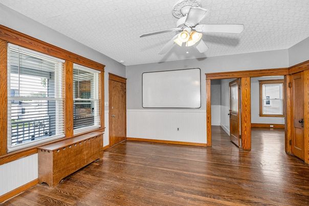 Empty room, Interior, Wood Texture Flooring