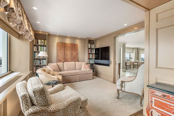 Dining room, Interior, Living room, Recessed Lighting
