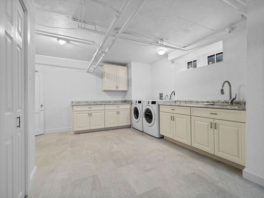 Interior, Washer