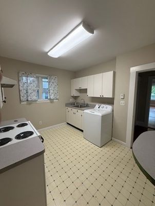 Interior, Kitchen, Washer