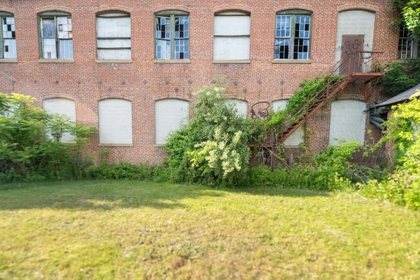 Exterior, Facade, Brick Facade, Rowhouse