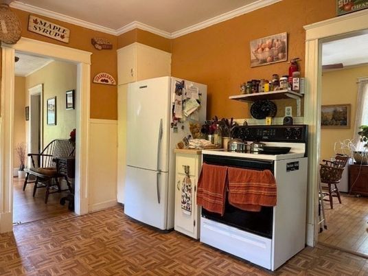 Interior, Kitchen, Wood Texture Flooring