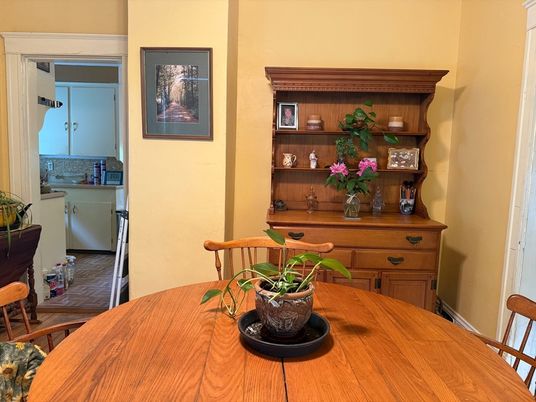 Dining room, Interior