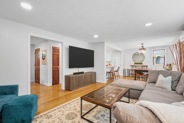 Dining room, Interior, Living room, Recessed Lighting, Wood Texture Flooring