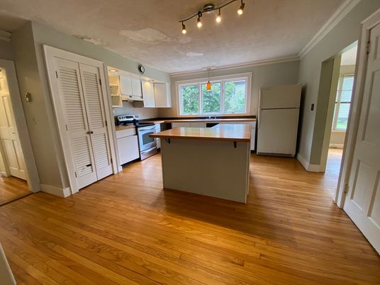 Interior, Kitchen, Wood Texture Flooring