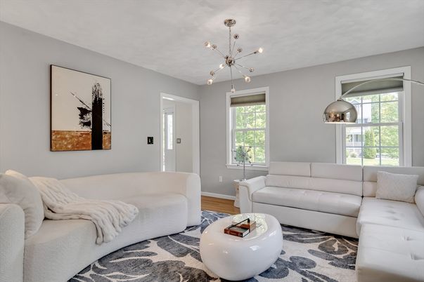 Interior, Living room, Pendant Lights, Wood Texture Flooring