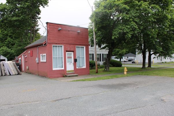 Detached Garage, Exterior